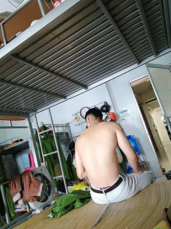 ดีต่อใจ#950แอบถ่ายเพื่อน..ในหอพัก