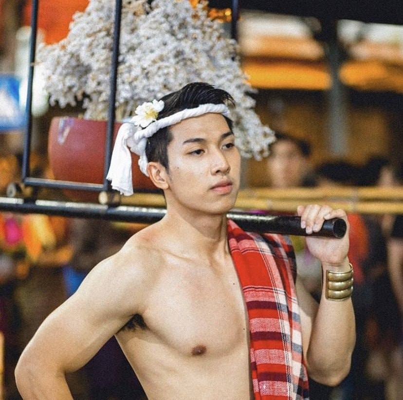 ได้เกิดมาเป็นมนุษย์:มีโอกาสได้ดวงตาเห็นธรรมแล้ว(จงปฏิบัติตนเป็นชาวพุทธที่ดี:อย่าไปเป็นเลยชาวเน็ตที่ไร้แก่นสาร) 72