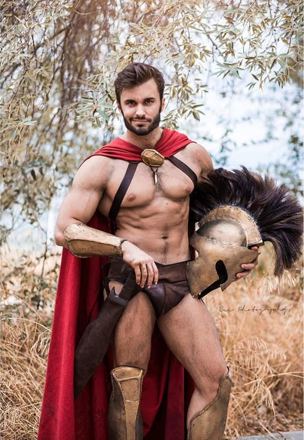 Leobane หนุ่มฝรั่งเศสสุดล้ำคอสเพลย์สายกล้าม