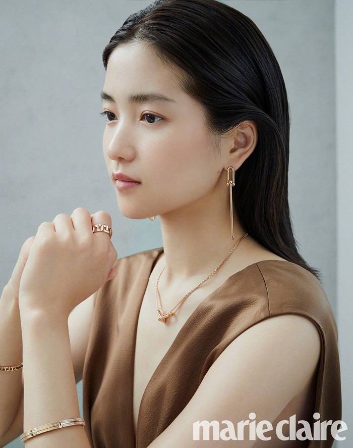 Kim Tae Ri @ Marie Claire Korea December 2019