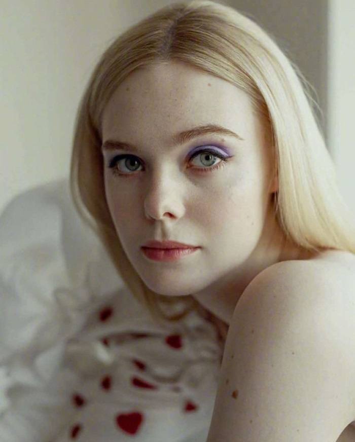 Elle Fanning @ Glamour Espa&ntilde;a December 2019