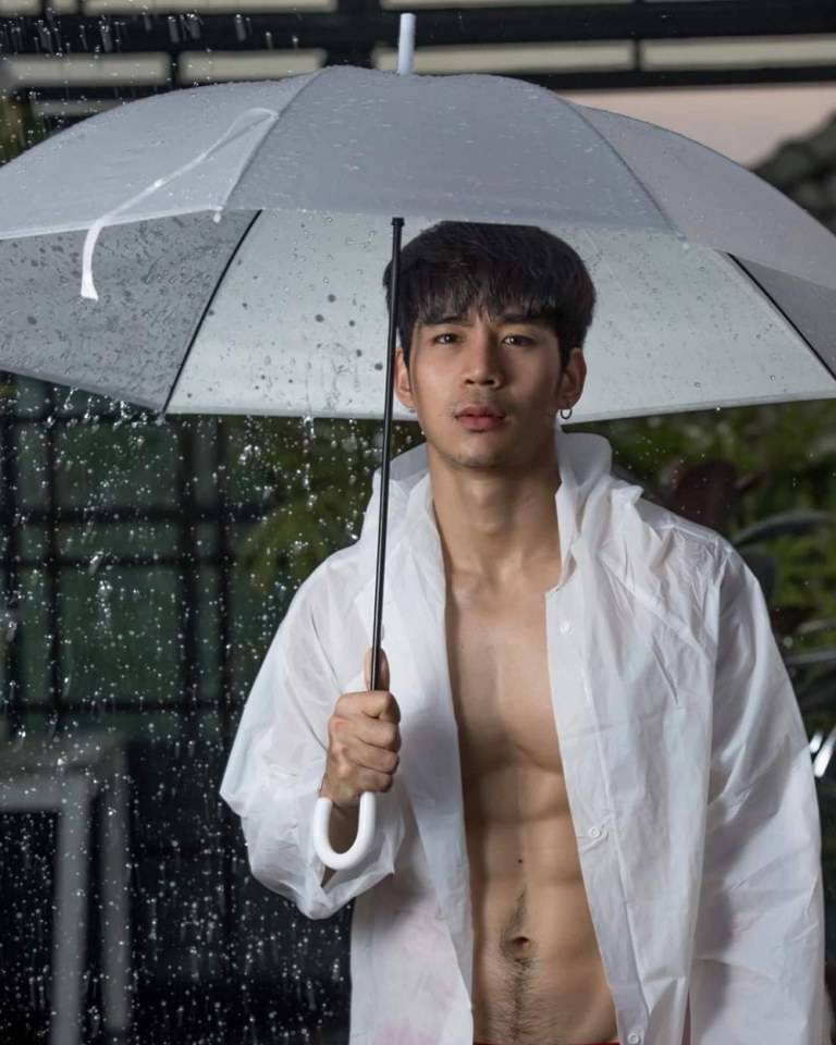 แซ่บมาก หนุ่มเอิร์ล อิเจ๊แฮปปี้
