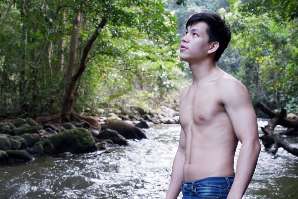 หลงกายชาย