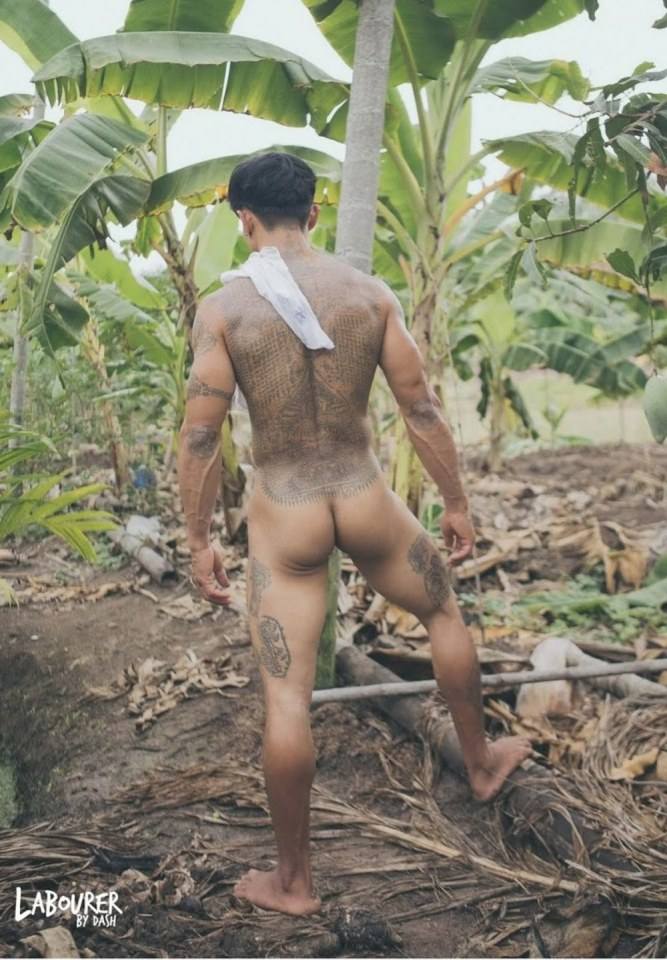 หนุ่มหล่อขึ้นปก 443.1