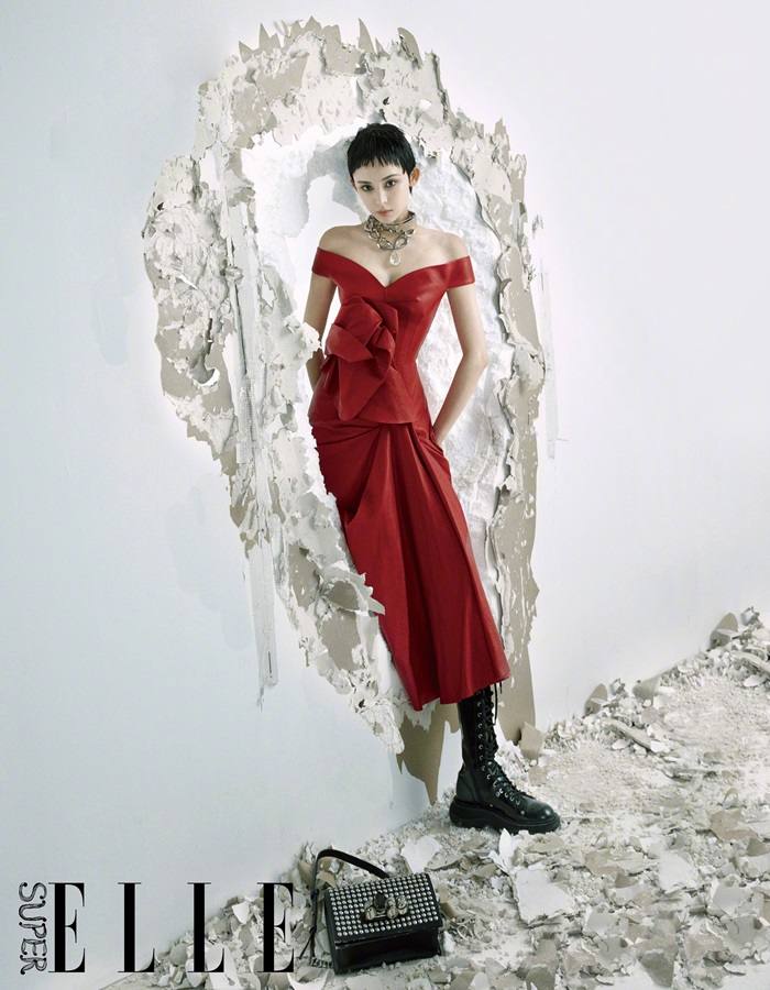 Guli Nazha @ SuperELLE China January 2020
