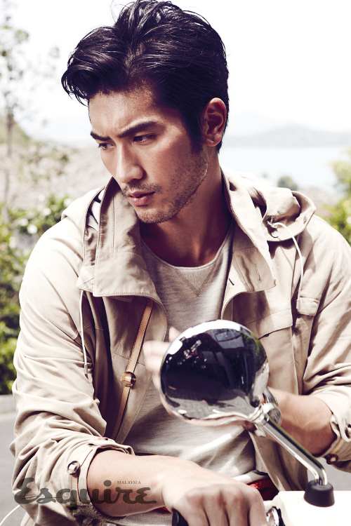 อาจารย์ใหญ่ ' กำลังดัง