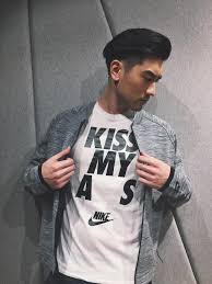 อาจารย์ใหญ่ ' กำลังดัง