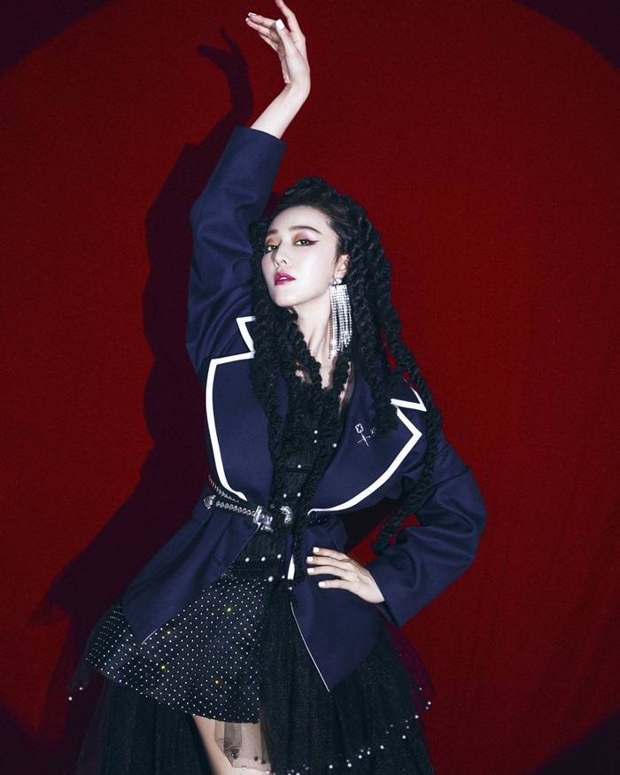 Fan Bing Bing @ L'Officiel Russia (digital cover 003) December 2019