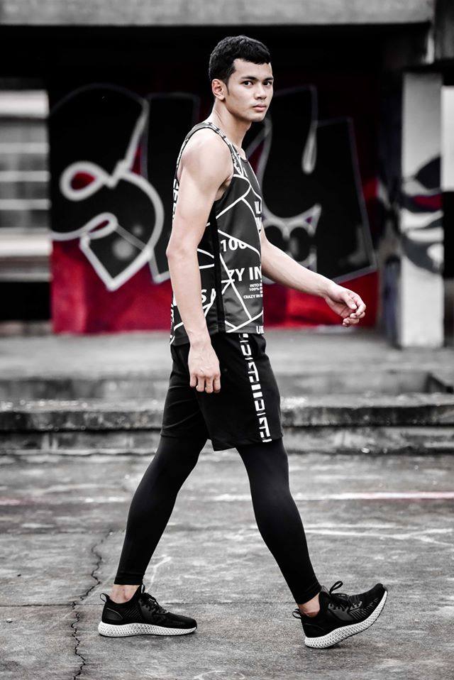 กล้ามแน่นๆ หุ่นลีนๆ ใครมีวาร์ปนายแบบคนนี้บ้าง ขอหน่อยจ้า