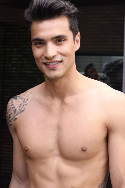 [OMGBoy035][18+] ใจสั่นเหมือนกันนะ ละลายหัวเลยครับ เมื่อร่างของ Steven Patenaude สะกดผม เขย่ามืออยู่อย่างนั้น