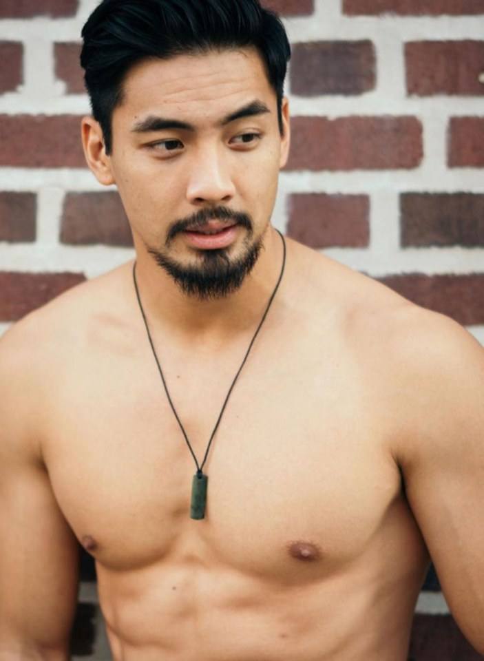 "Yoshi Sudarso" เขาหล่อ เขาหล่อมาก เขาดูดีสุดๆ