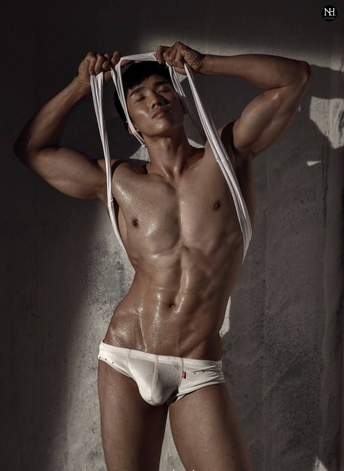 MEN HUNKS 9