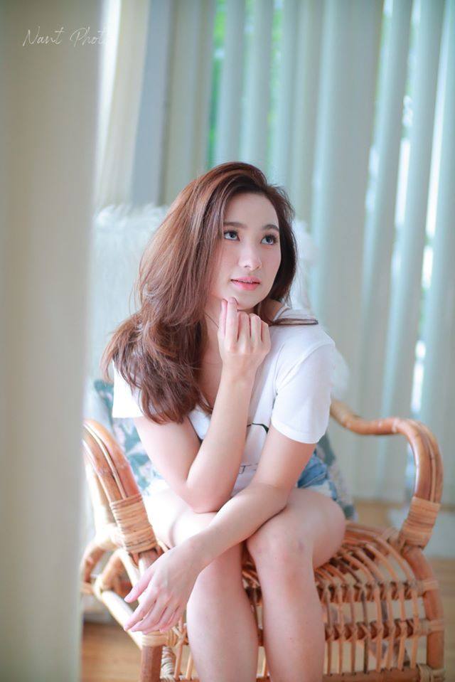 Narumon Chauyuksa ใสๆ