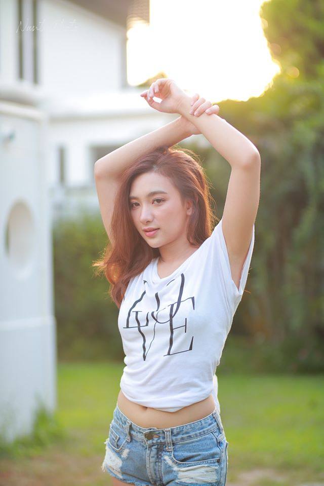 Narumon Chauyuksa ใสๆ