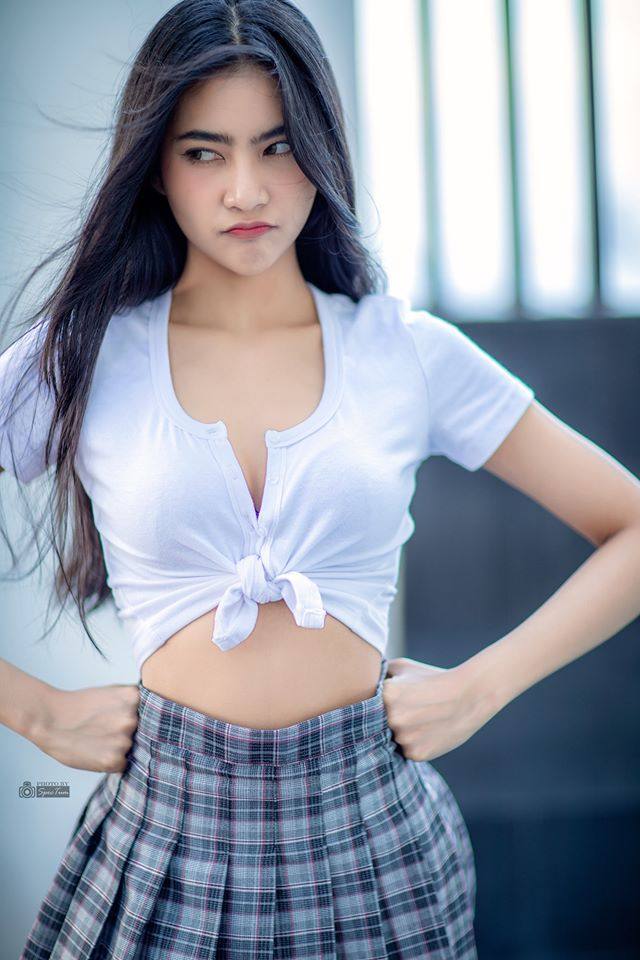 Nenne Kanatsanan Mini skirts