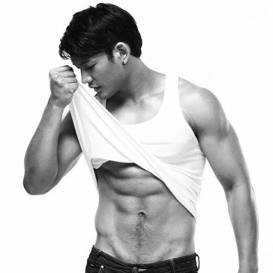 ไผ่ วิศรุต