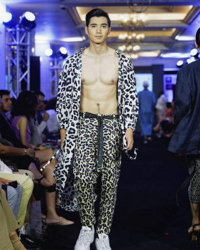 "เพียว พีระวัฒน์" เขาหล่อ เขาหล่อมาก