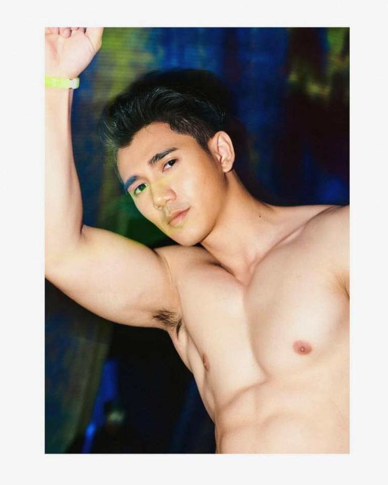 "เพียว พีระวัฒน์" เขาหล่อ เขาหล่อมาก