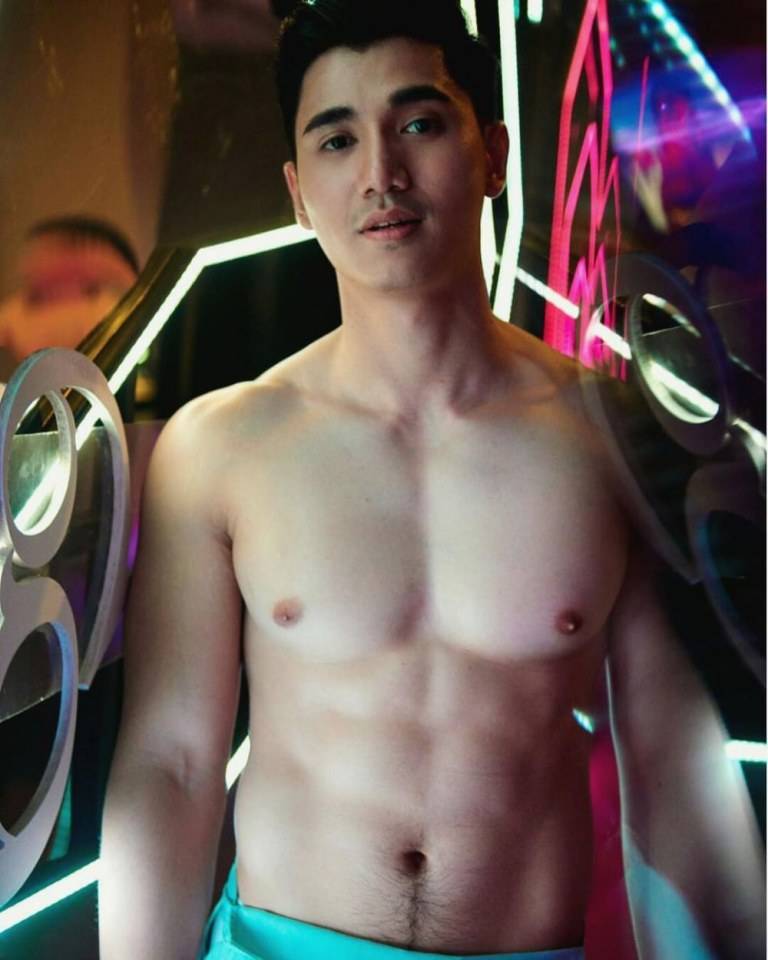 "เพียว พีระวัฒน์" เขาหล่อ เขาหล่อมาก