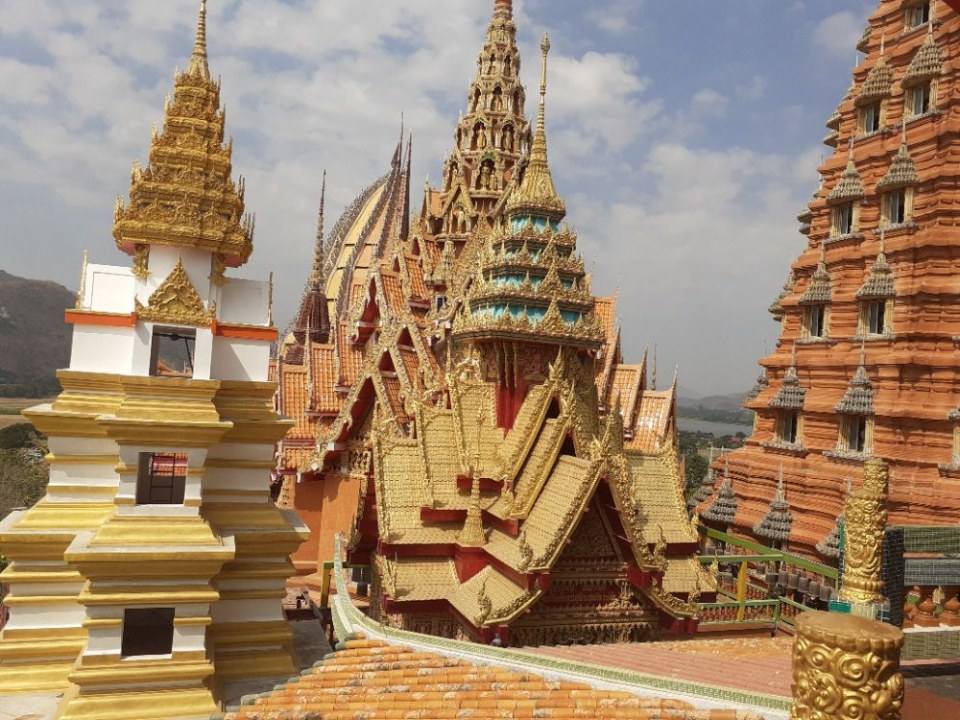 ปีใหม่นี้ที่(วัดถ้ำเสือ-กาญจนบุรี