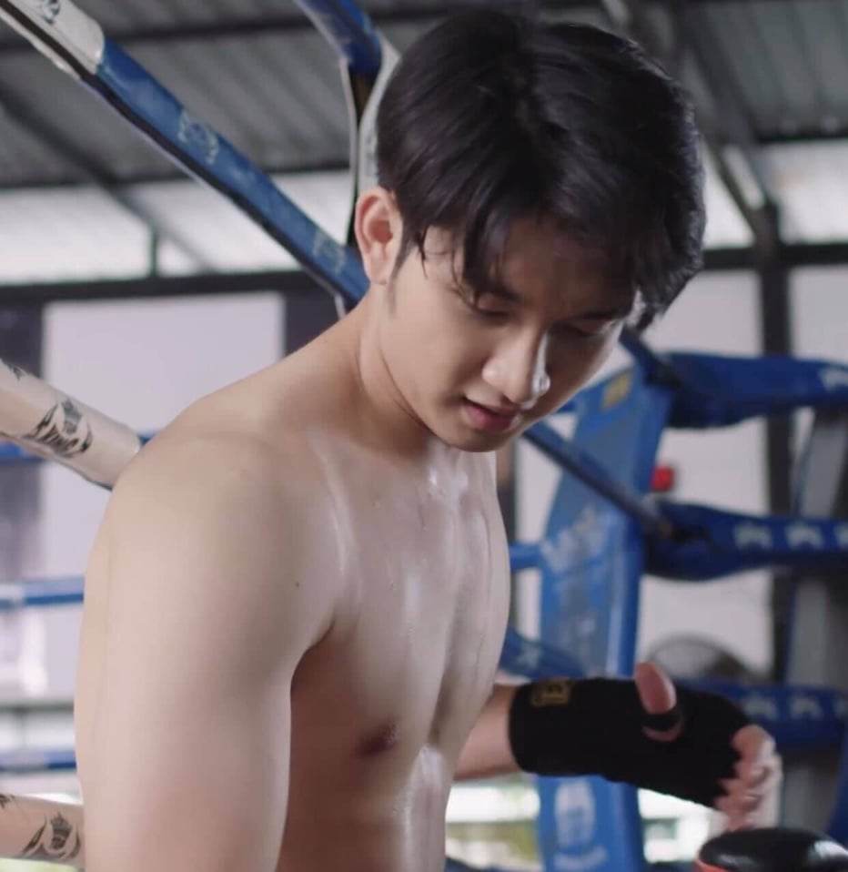 ถอดโชว์เรือนร่าง 2574 - HNY 2020
