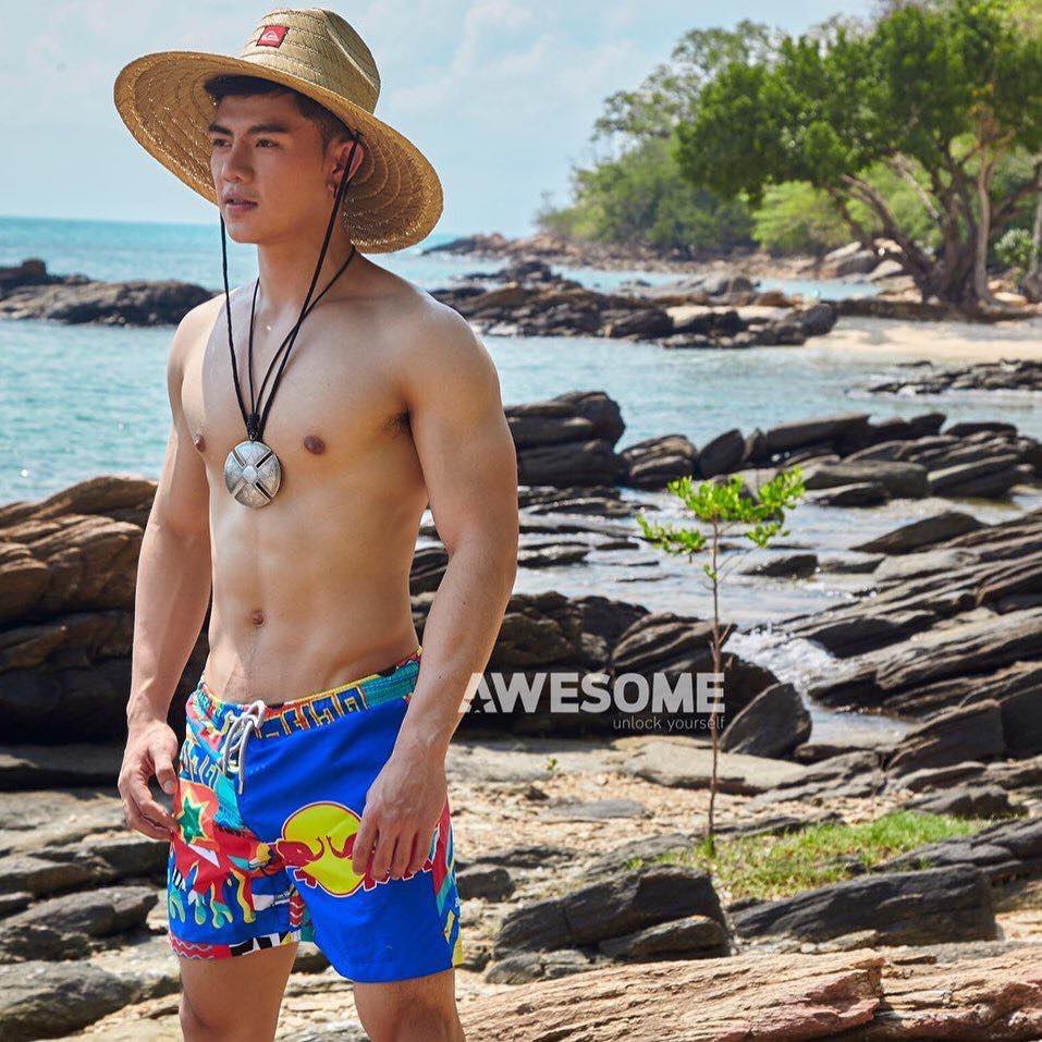 ถอดโชว์เรือนร่าง 2580