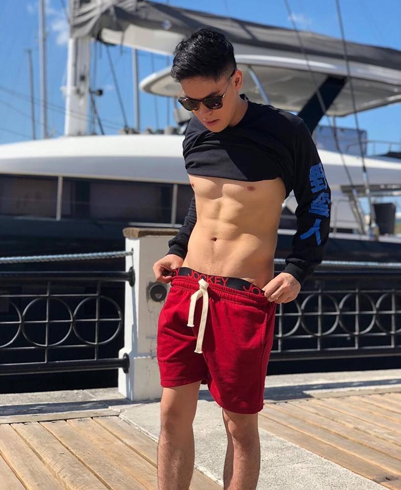 male body 204