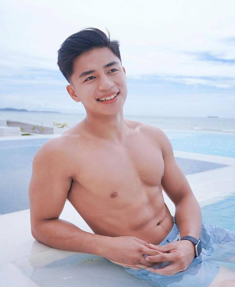 male body 204