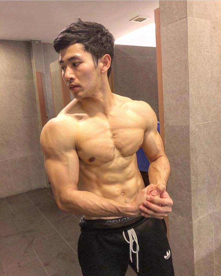 male body 205