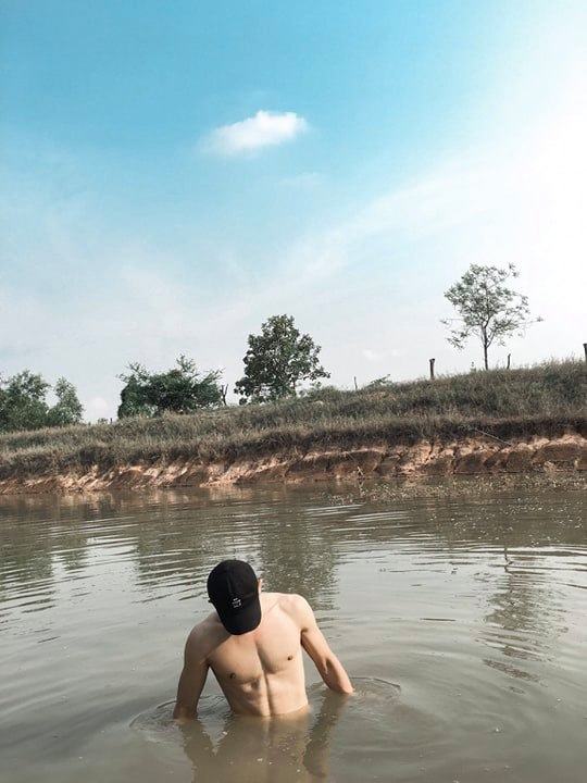 male body 205