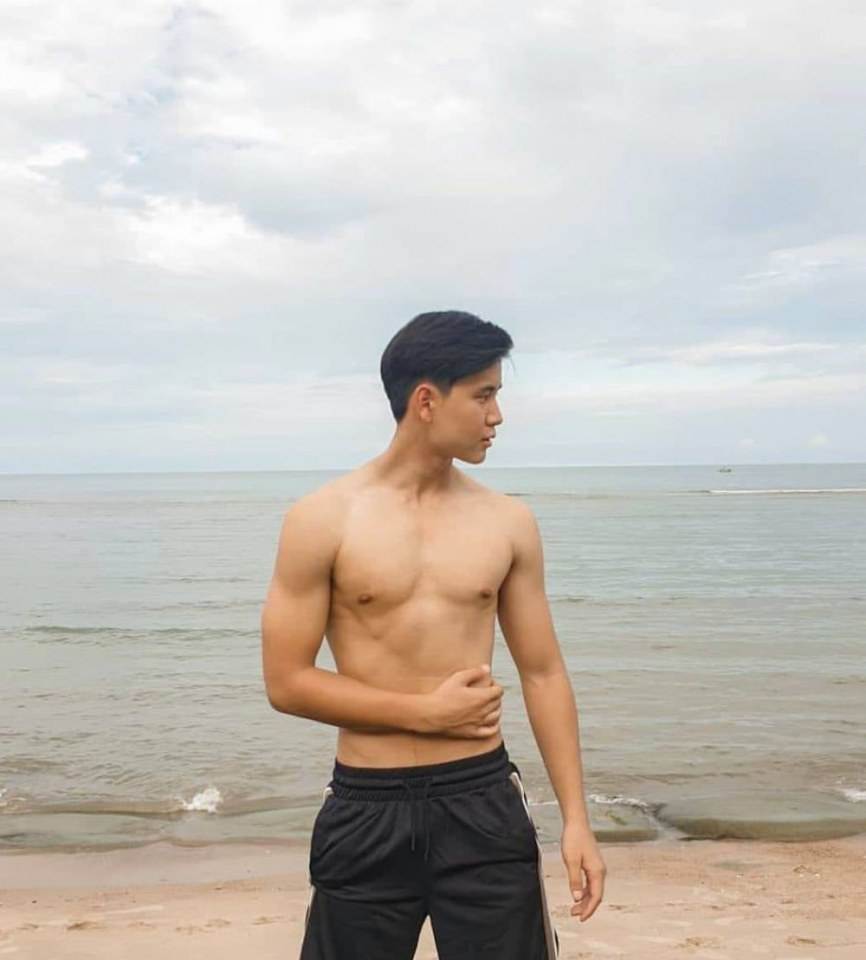 male body 206
