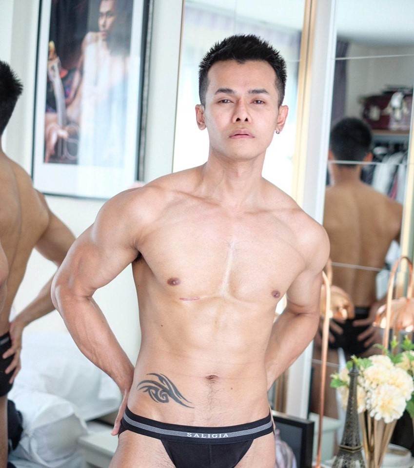 male body 206