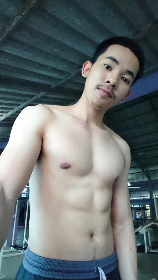 แบ่งเขากับเรา #FFD700