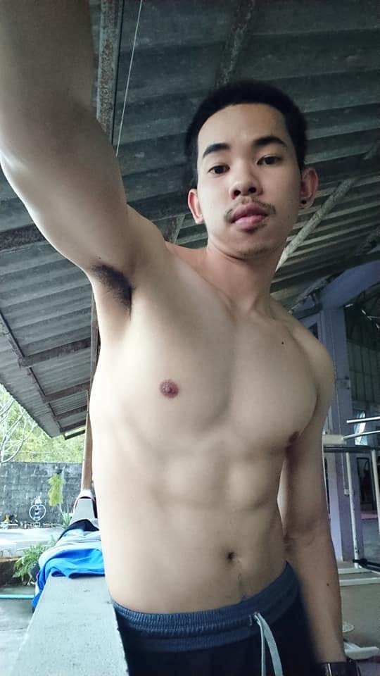 แบ่งเขากับเรา #FFD700