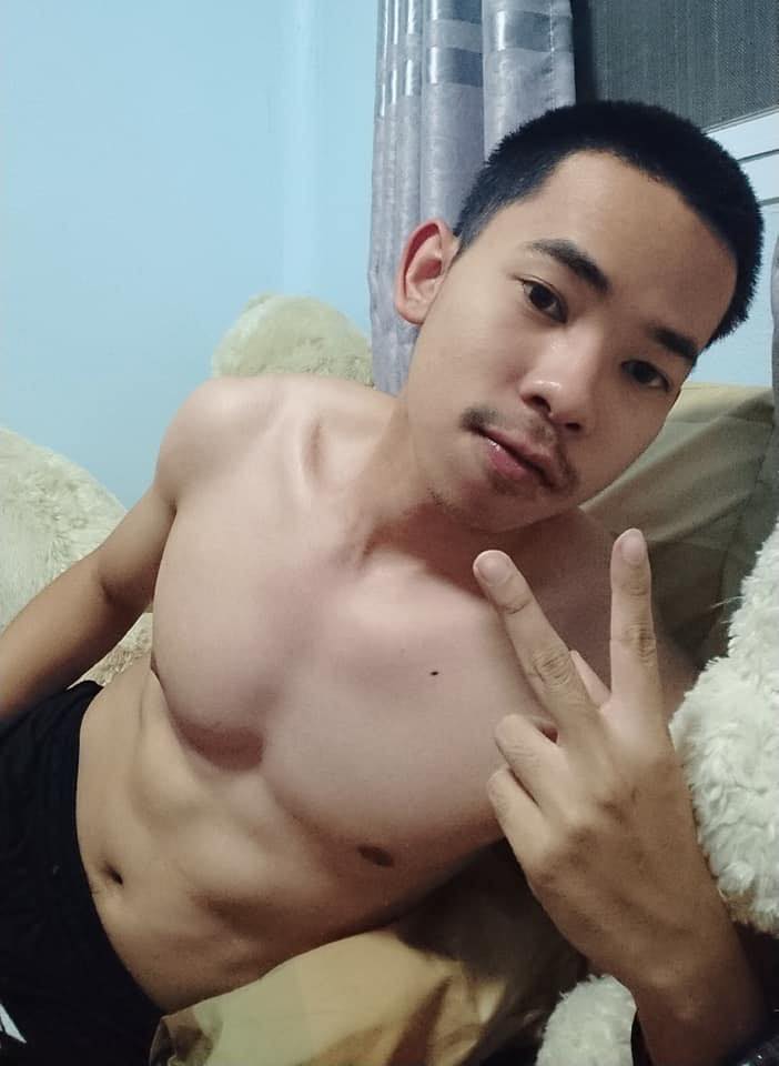 แบ่งเขากับเรา #FFD700