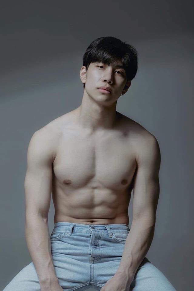 เป็นของเธอทุกคน #40E0D0
