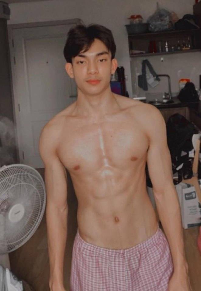 เป็นของเธอทุกคน #40E0D0