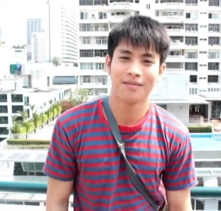 รายที่สอง action.