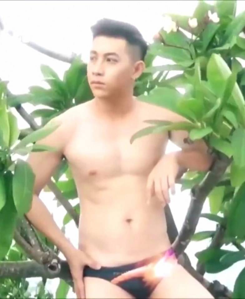ขาวโบ๊ะ ☆ACTION
