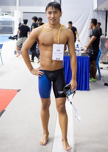 male body 208