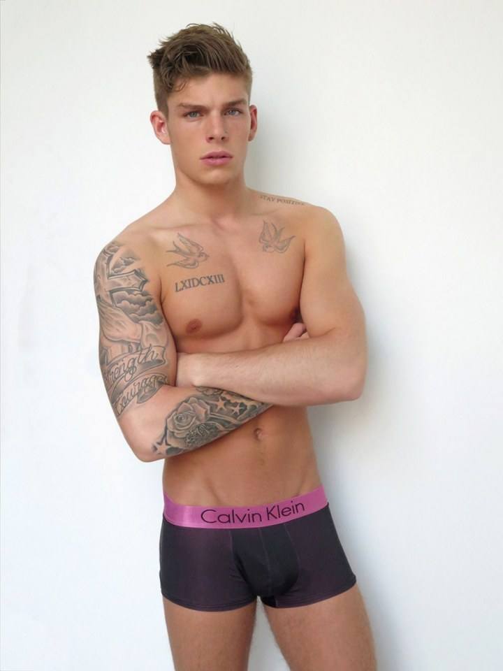male body 208