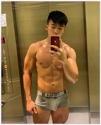 male body 208