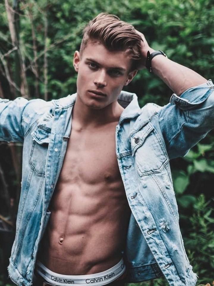 male body 209