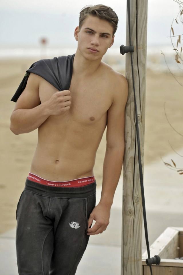 male body 210