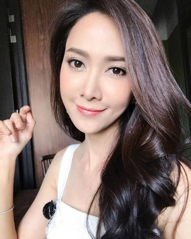 ยุ้ย. จีรนันท์ เรื่อง เล็บครุฑ
