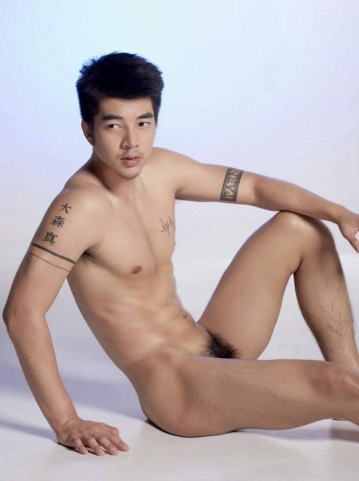 หนุ่มหล่อขึ้นปก 515.2
