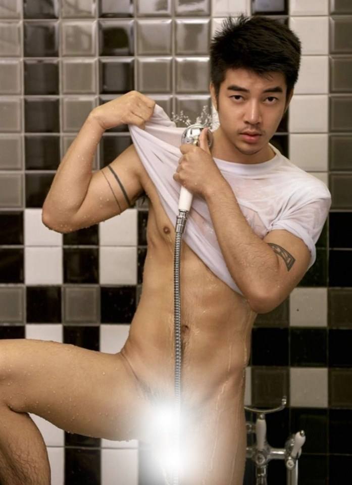 หนุ่มหล่อขึ้นปก 515.3
