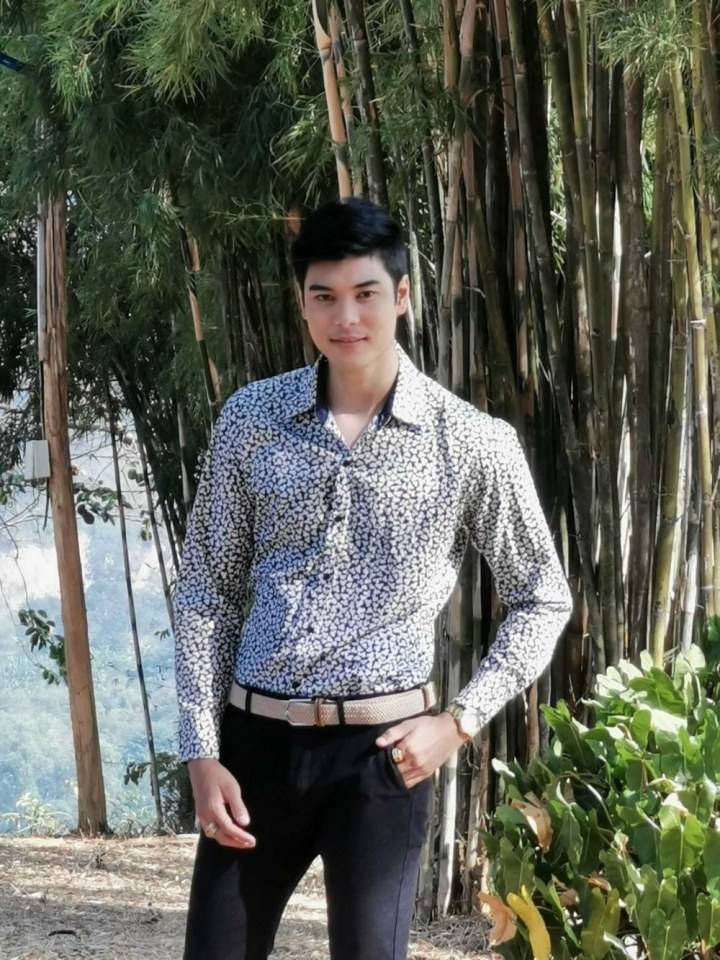 ธันวาณิช โพธิ์ทอง (เบสท์) พระเอกใหม่ป้ายแดง