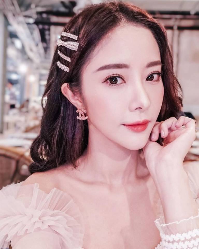 20ดาราที่คนคิดว่า"ศัลยกรรม​คาง"มีใครบ้างมาดูกัน