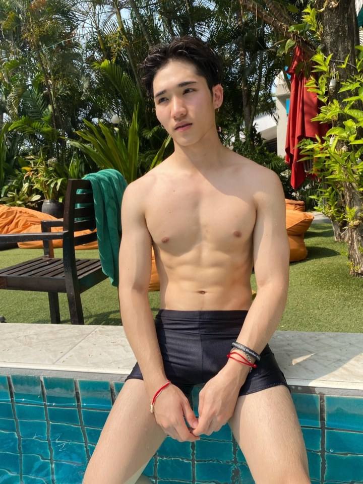 ถอดโชว์คนที่ใช่